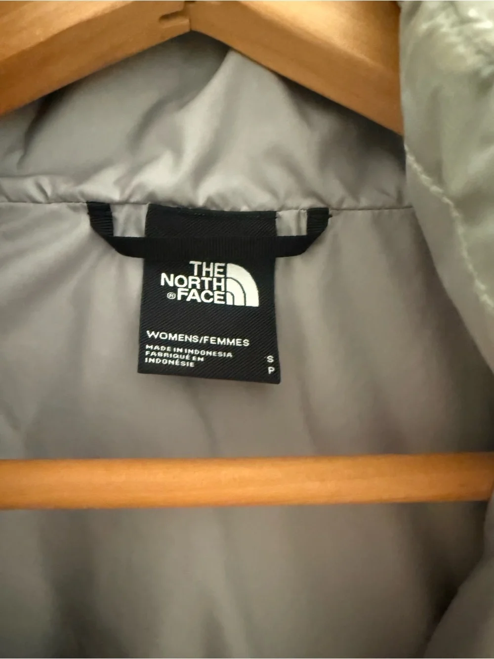 The North Face Women's Silver Quilted Insulated Jacket